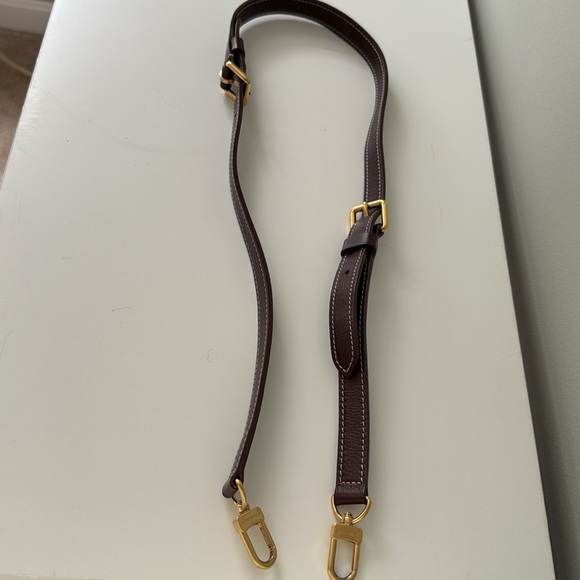 Louis Vuitton Strap - Picture 3 of 3